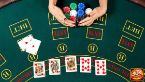 Áp dụng đúng kinh nghiệm chơi poker giúp người chơi hạn chế sai lầm và nâng cao tỷ lệ thắng